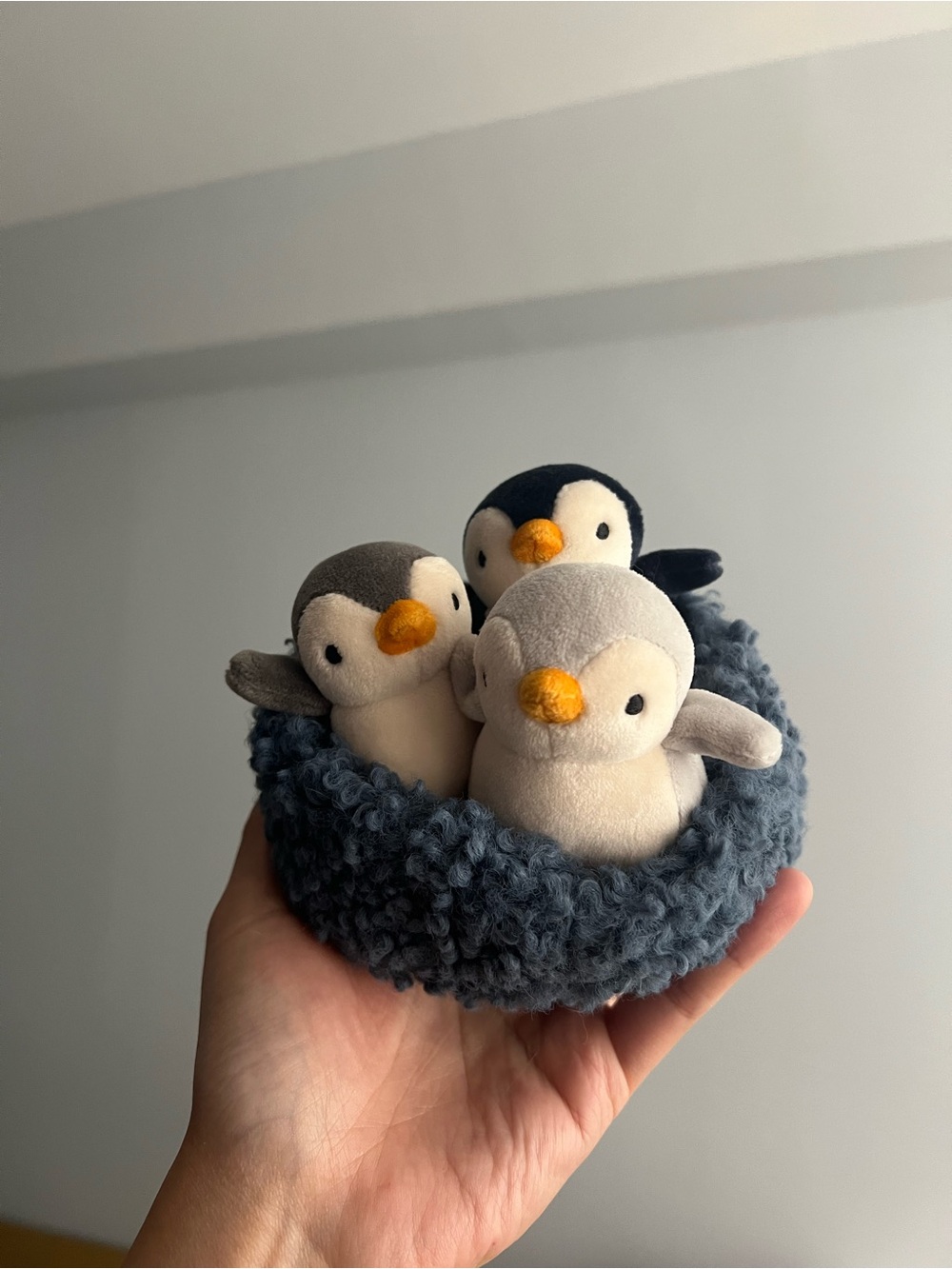 Jellycat Nesting Penguins NWT